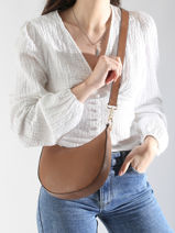 Sac Bandoulire S Tradition Cuir Etrier Beige tradition ETRA102S-vue-porte